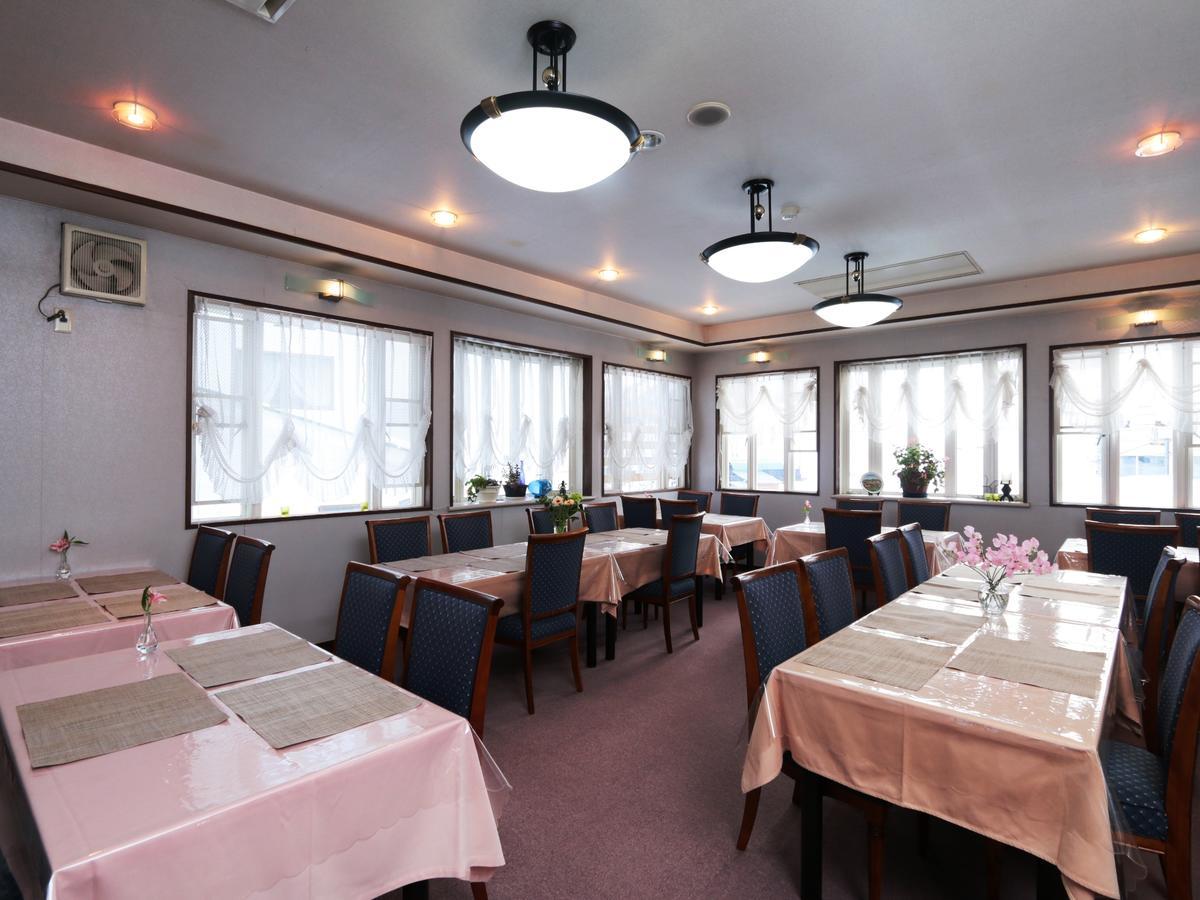 Auberge La Chaumiere Otari Kültér fotó