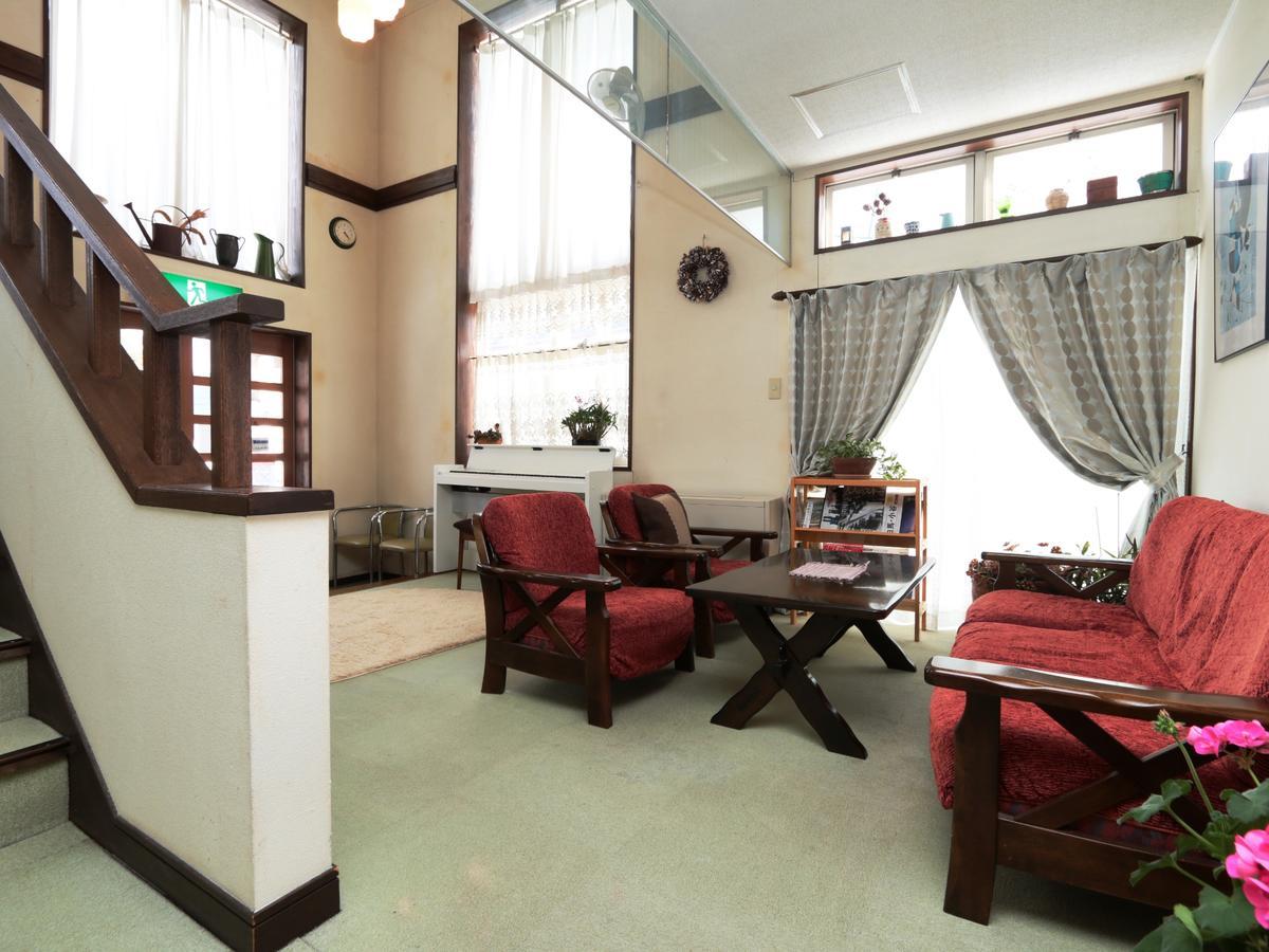 Auberge La Chaumiere Otari Kültér fotó